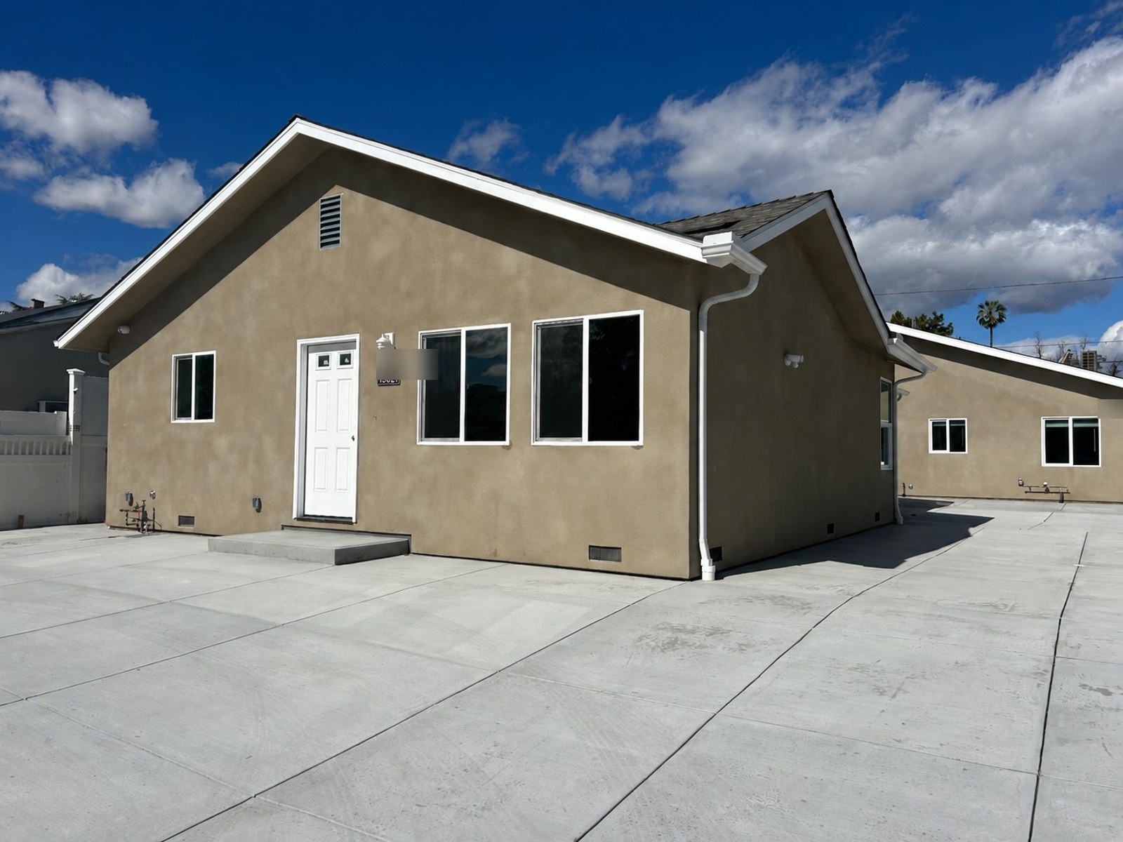 Completed SB9 multi-unit homes built by Modline Builders in Los Angeles