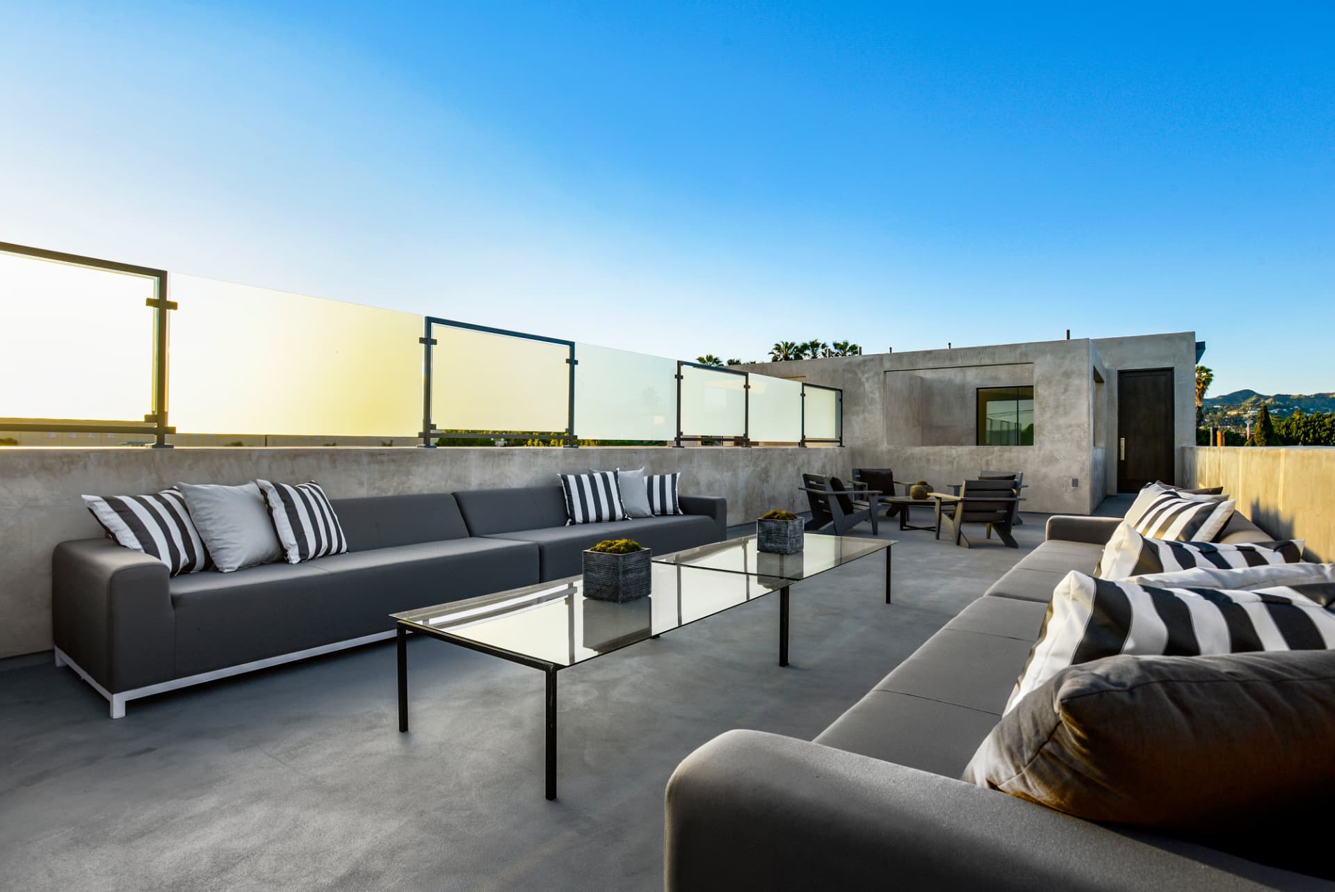 Los Angeles rooftop lounge with city views and modern outdoor seating
